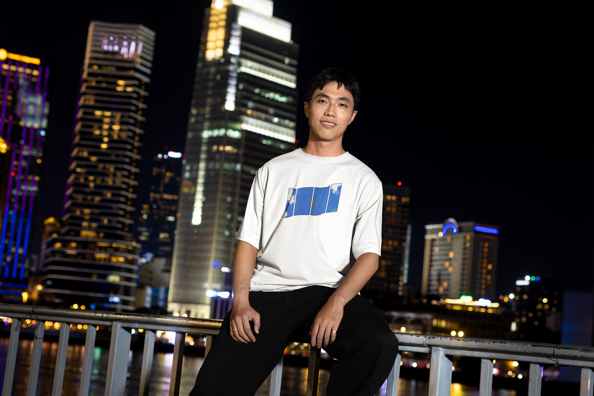 "Sky Wonderer" Tee — Minimal Blue Airplane Graphic Tee